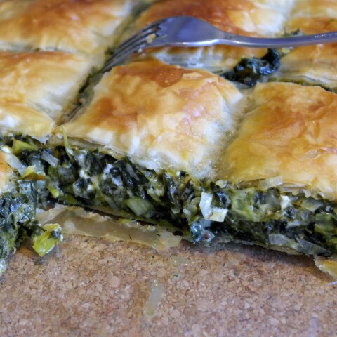 traditional-greek-spanakopita-spinach-pie.jpg