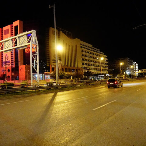 Ελάχιστη κίνηση στους δρόμους της Αθήνας λόγω κορωνοϊού