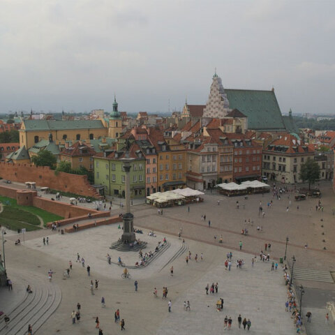 Κορωνοϊός: Έλληνες από τη Βαρσοβία επιστρέφουν στην πατρίδα με ειδική αεροπορική πτήση