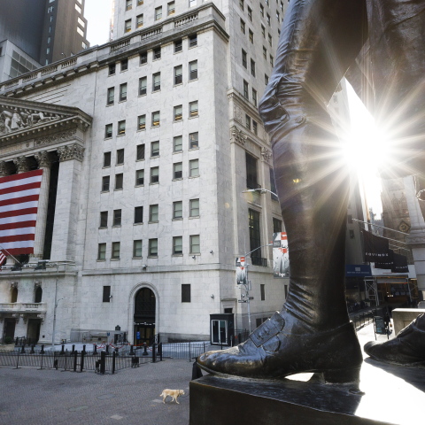 ΗΠΑ: Γερουσιαστές πούλησαν μετοχές πριν ξεσπάσει η κρίση 