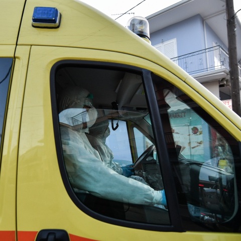 Κορωνοϊός: Έφτασαν τους 13 οι νεκροί στη χώρα μας, άλλα 3 θύματα μέσα σε λίγες ώρες 