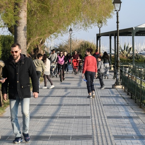 Κορωνοϊός: Πρόστιμα για όσους δεν τηρήσουν την απαγόρευση κυκλοφορίας ©