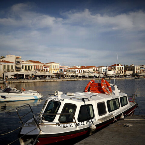 Λιμάνι της Αιγίνας 