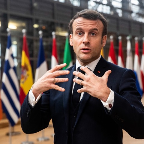 Μήνυμα νίκης απέναντι στον κορωνοϊό έστειλε ο Μακρόν