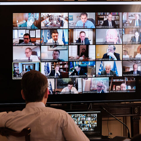Το πρώτο υπουργικό συμβούλιο με τηλεδιάσκεψη