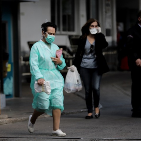 Έρευνα για τη 41χρονη στην Καστοριά που έχασε την ζωή της από κορωνοϊό