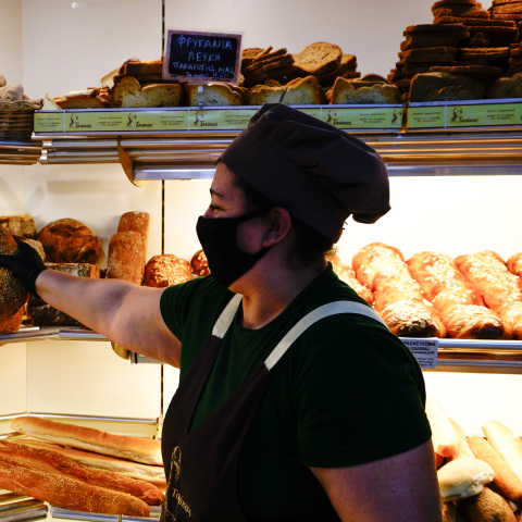 Ένταξη στην ενίσχυση των επιχειρήσεων ζητούν οι αρτοποιοί  