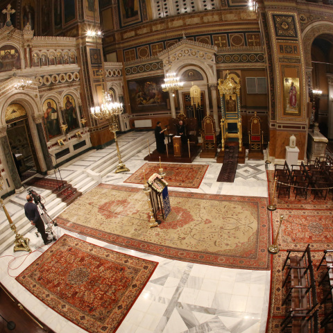 Στα δικαστήρια θα κριθεί η απαγόρευση των λειτουργιών 