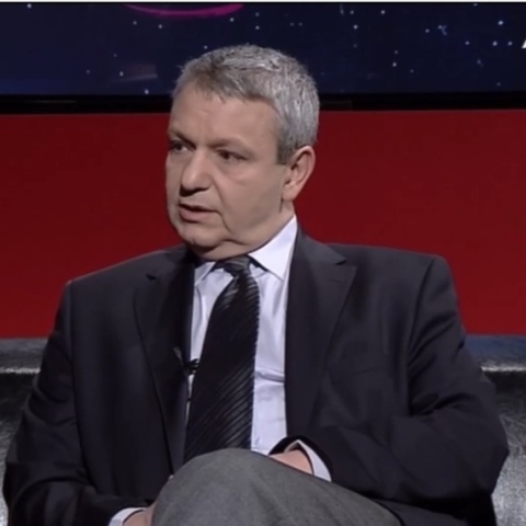 Ο ιστορικός Ευάνθης Χατζηβασιλείου στην εκπομπή «Άξιον Διαλόγου» του Μάκη Προβατά στο Action24