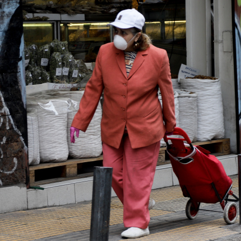 Γραμμή 1110: Για ιατρικές πληροφορίες, ψυχολογική στήριξη, καταγγελίες 