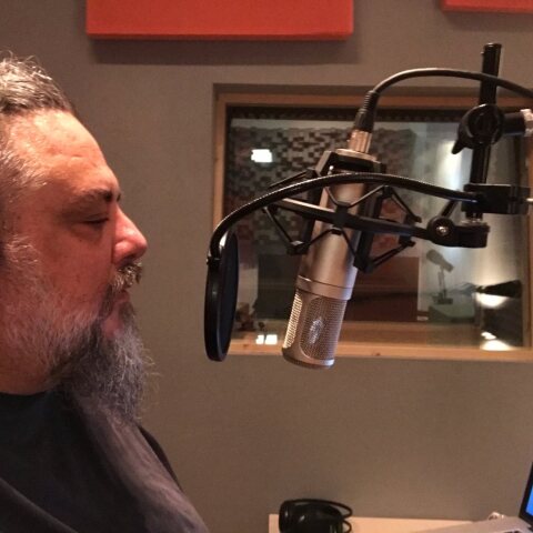 O B.D. Foxmoor των Active Member σχολιάζει με ένα τραγούδι καραντίνας την εποχή του κορωνοϊού