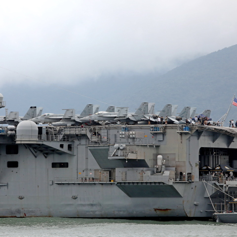 Κορωνοϊός σε αμερικανικό αεροπλανοφόρο με 4.000 ναύτες 