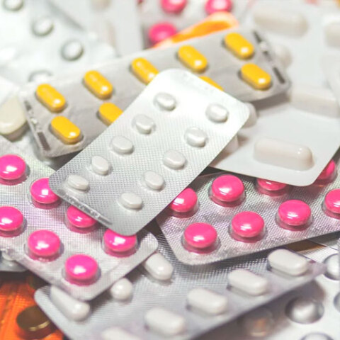 Την επάρκεια φαρμάκων σε πάνω από 3 εκατ. ασφαλισμένους και ασθενείς εξασφαλίζει η ελληνική φαρμακοβιομηχανία