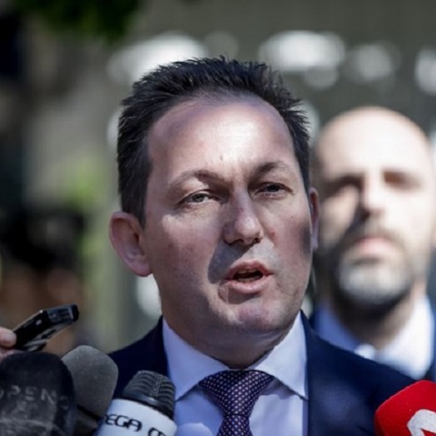 Ο Πέτσας προανήγγειλε αυστηροποίηση των μέτρων για τον κορωνοϊό