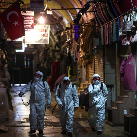 Άλλοι 69 νεκροί στην Τουρκία, αναμένονται πιο αυστηρά μέτρα 