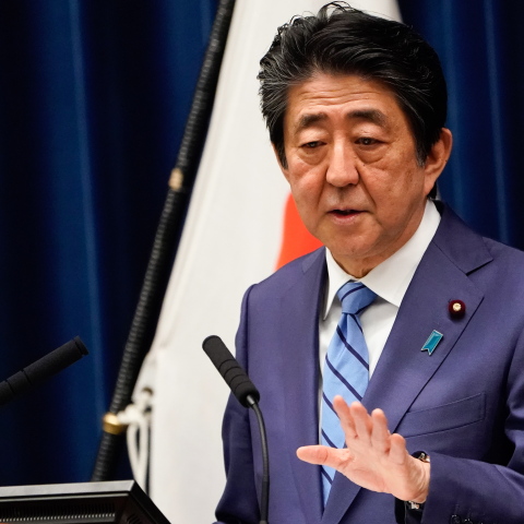 Ένα τρις δολάρια ρίχνει στην οικονομία της η Ιαπωνία 