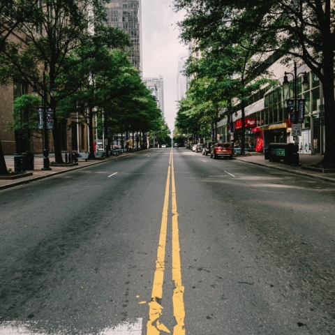 Το βίντεο της Nissan για τους άδειους δρόμους εν μέσω της πανδημίας του COVID-19