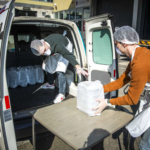 Επιβεβαιώθηκαν 777 νέα κρούσματα κορωνοϊού στην Ολλανδία το τελευταίο 24ωρο