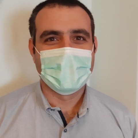 Γιώργος Ίντας, νοσηλευτής στο Γενικό Κρατικό Νοσοκομείο Νίκαιας