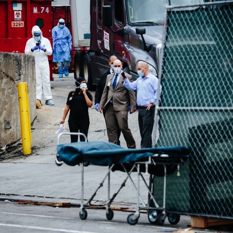 Γράφημα για τη θνησιμότητα του κορωνοϊού στις ΗΠΑ