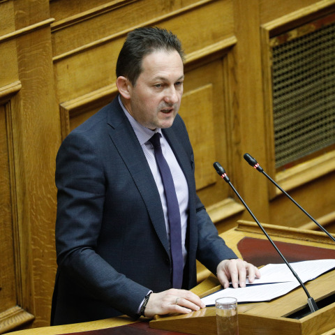 Ενημέρωση στη Βουλή για το κονδύλι της καμπάνιας ενάντια στον κορωνοϊό 