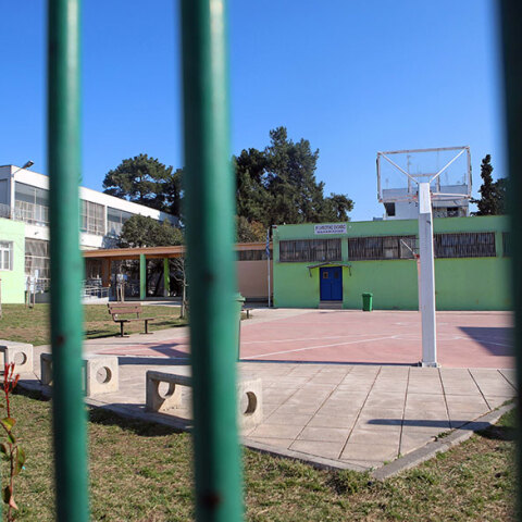 Κλειστά σχολεία