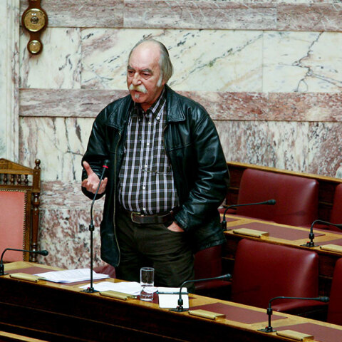 Το αποχαιρετιστήριο μήνυμα του Σταύρου Θεοδωράκη για τον Περικλή Κοροβέση