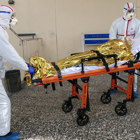 Κορωνοϊός: Υποχώρησε και άλλο η Ελλάδα στον παγκόσμιο «χάρτη»