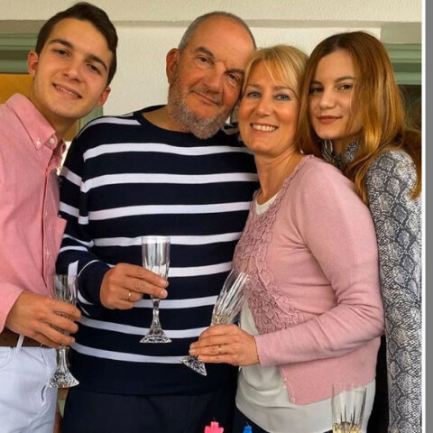 Αγνώριστος ο Κώστας Καραμανλής, αδυνατισμένος και με μούσι