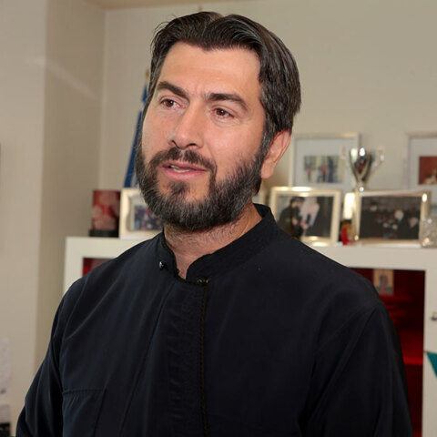 Πατήρ Αντώνιος, Κιβωτός του Κόσμου