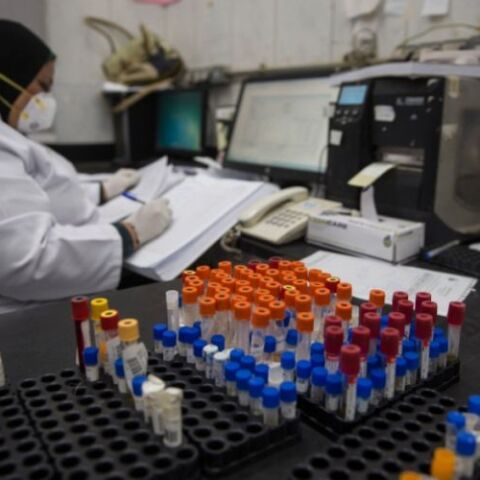 Κλινικές δοκιμές για εμβόλια στην Κίνα