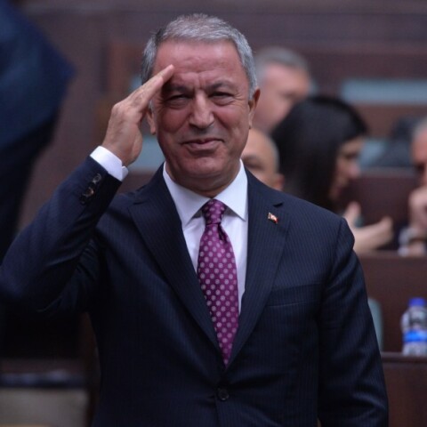 Χουλουσί Ακάρ