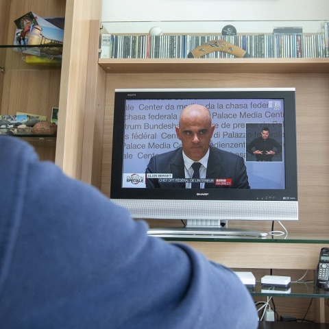 Ελβετία: Περισσότεροι από 1.000 θάνατοι σε μία ημέρα