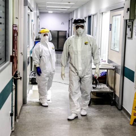 Στους 106 ανέρχονται οι νεκροί από κορωνοϊό στη χώρα μετά και το θάνατο 76χρονου στο νοσοκομείο της Πτολεμαΐδας.