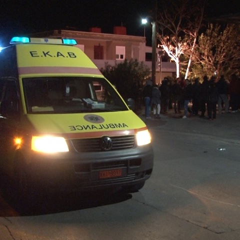 Ασθενοφόρο στον καταυλισμό της Χίου