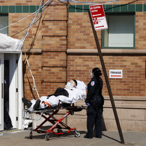 Κορωνοϊός: Λίγοτεροι θάνατοι από κορωνοϊό στη Νέα Υόρκη εδώ και δύο εβδομάδες