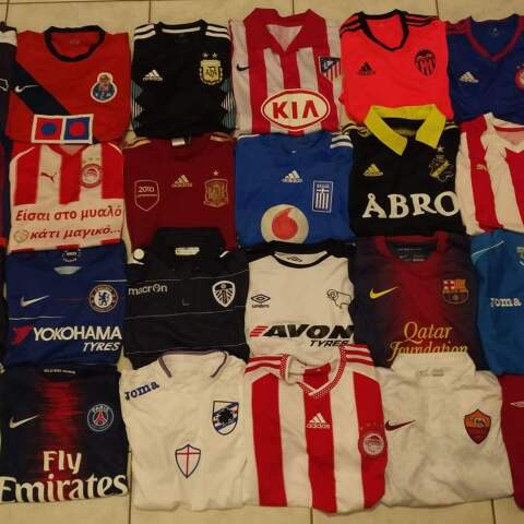 Φανέλες ποδοσφαρικών ομάδων