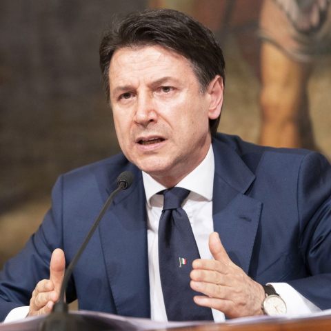 Τζ. Κόντε: Μην επαναληφθεί το λάθος με την Ελλάδα 