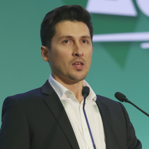 ΚΙΝΑΛ: Εμπαιγμός των αυτοαπασχολούμενων 