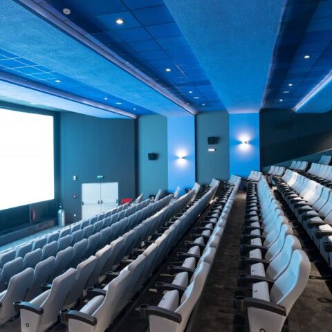 kinimatografikes aithouses