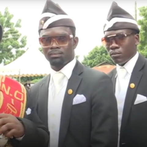 Οι χορευτές σε κηδείες της Γκάνας