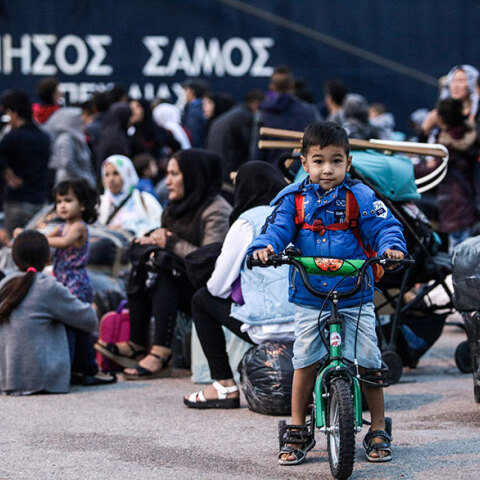 Παρατείνονται οι συμβάσεις ορισμένου χρόνου των εργαζομένων στην Υπηρεσία Ασύλου - Μέχρι τις 30 Απριλίου 2021
