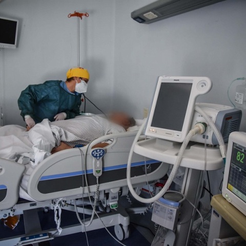 464 νέοι θάνατοι στην Ιταλία