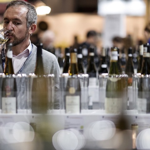 Μείωση των πωλήσεων κρασιού λόγω κορωνοϊού