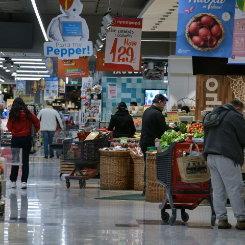 Νέο ωράριο στα σούπερ μάρκετ 