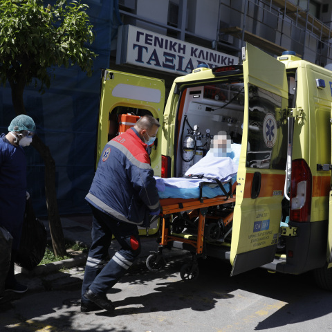 ΣΥΡΙΖΑ: Ο ΕΟΔΥ ήξερε από την Τετάρτη για το Περιστέρι 