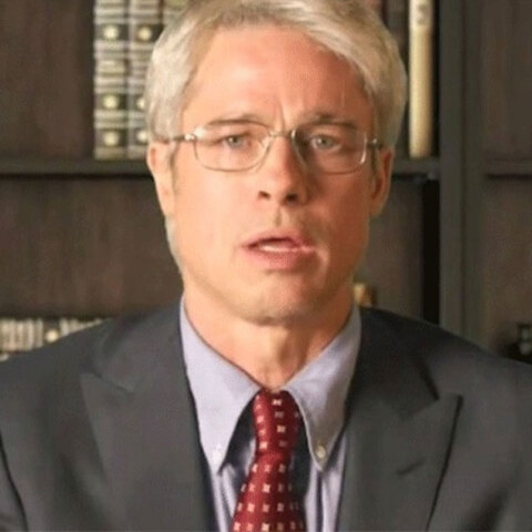 Επικός Μπραντ Πιτ, μεταμφιέστηκε σε δρ. Άντονι Φαούτσι και τρόλαρε τον Τραμπ στο «Saturday Night Live»