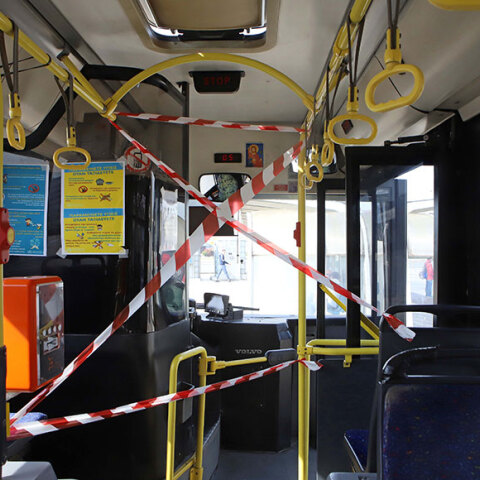 Κορωνοϊός - ΜΜΜ: Τι θα γίνει με όσους έχουν μηνιαία κάρτα