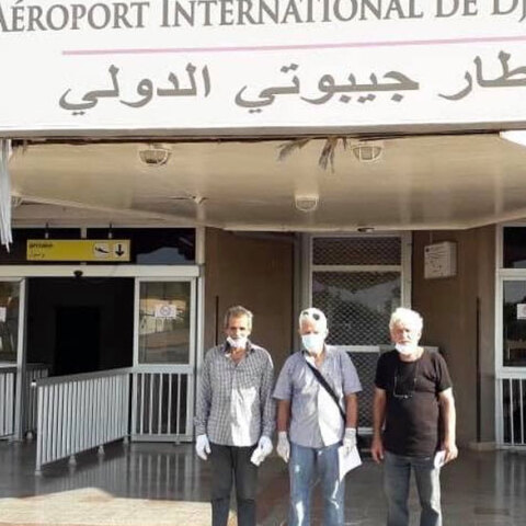 Αφέθηκαν ελεύθεροι και επέστρεψαν στην πατρίδα οι τρεις Έλληνες ναυτικοί που ήταν όμηροι στο Τζιμπουτί