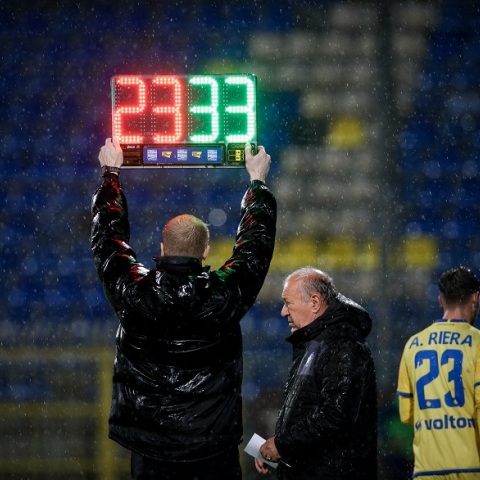 Η ΦΙΦΑ ετοιμάζει δικαίωμα πέντε αλλαγών για κάθε ματς